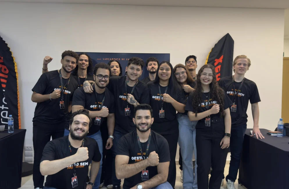 Equipe RetenMax no lançamento de cultura