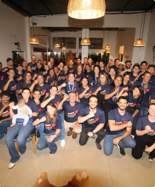 Evento RetenMax com público reunido